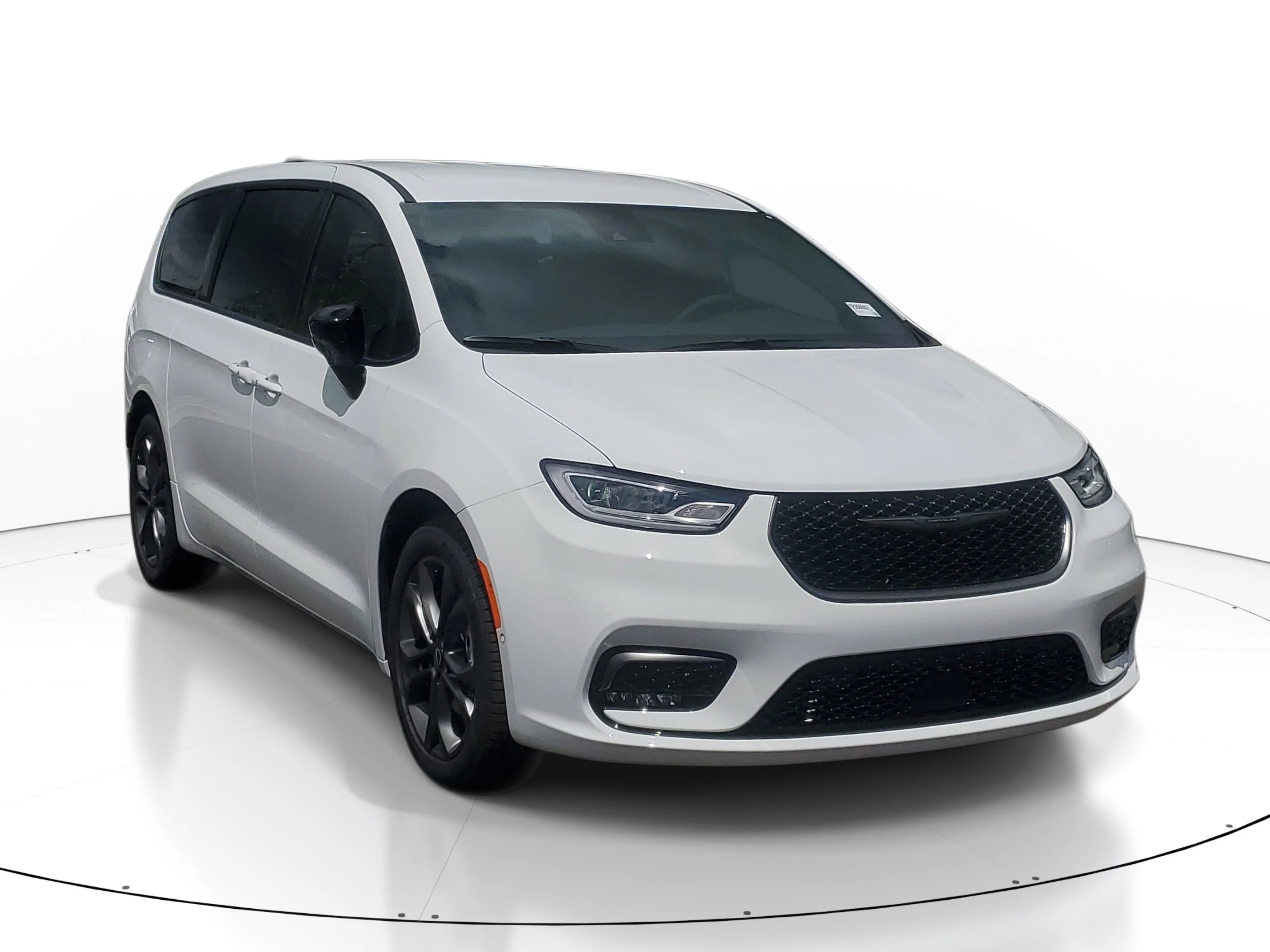 2026 Chrysler Pacifica Select's photo