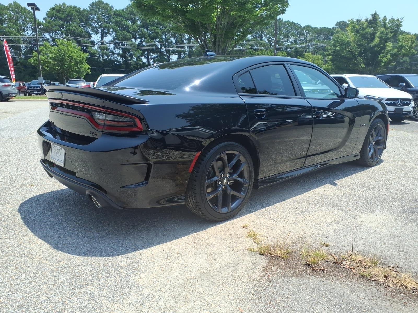 Used 2023 Pitch Black Clearcoat Dodge R/T image 6
