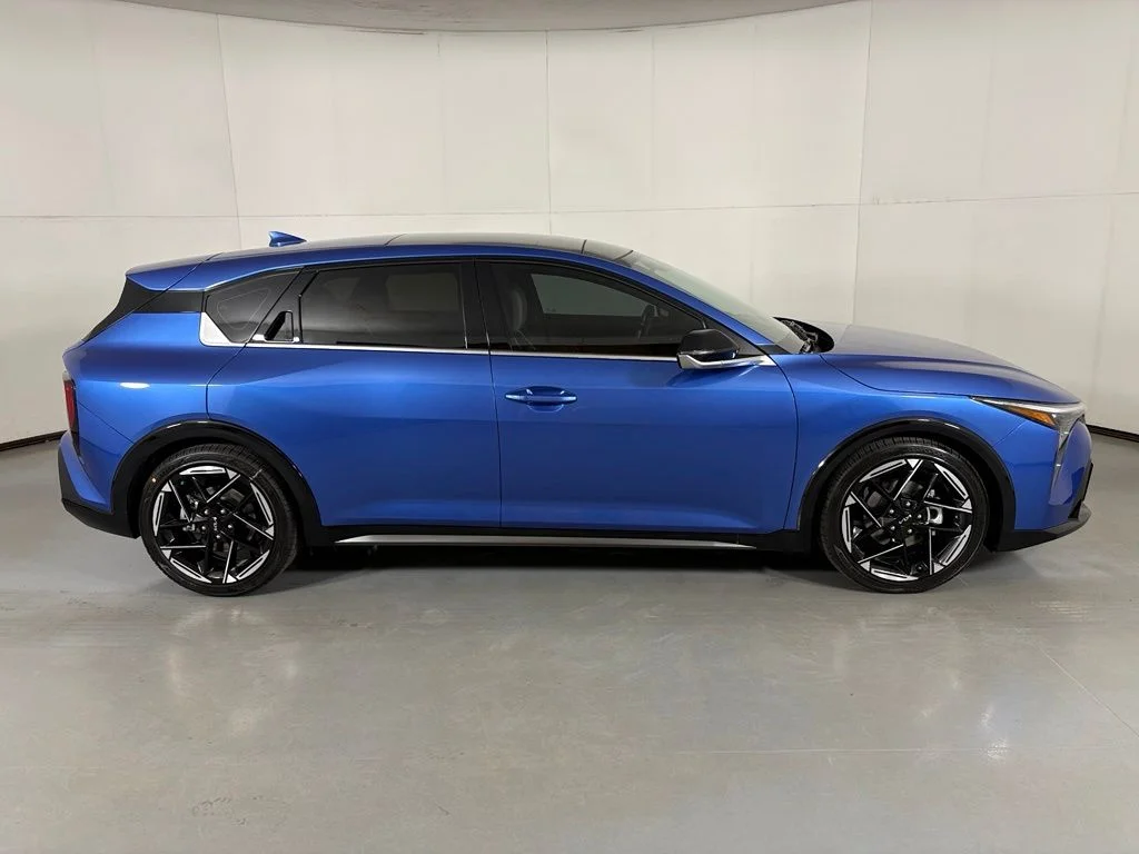 New 2026 Wave Blue Kia GT-Line image 9