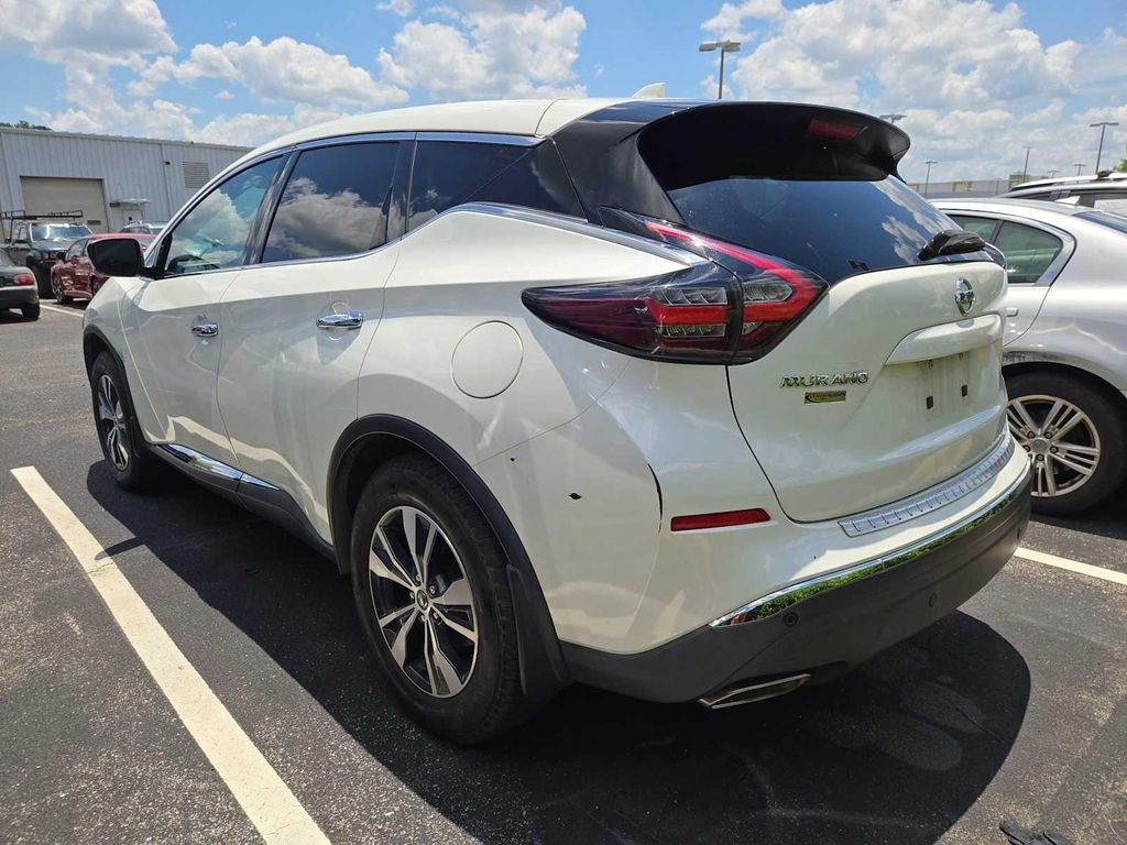 Used 2020 White Nissan S image 4