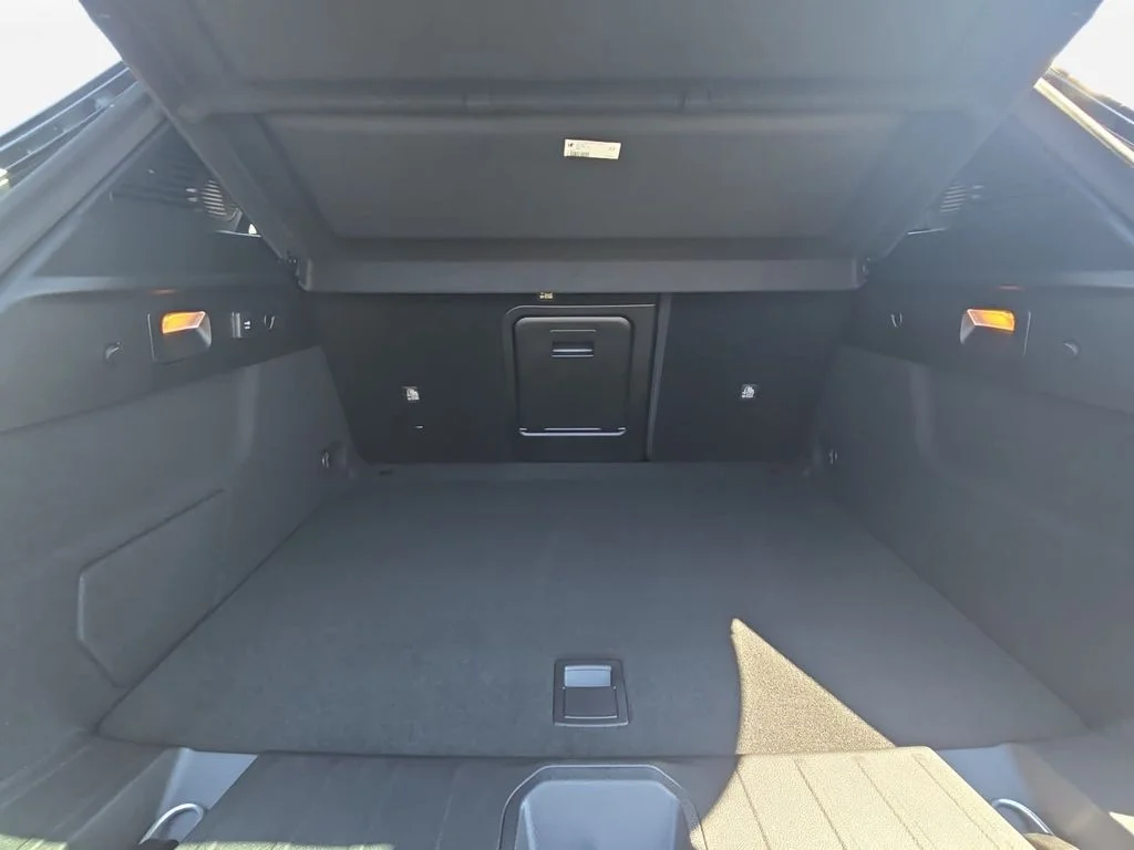 New 2026 Alfa Black Exterior Paint Alfa Romeo Base image 12