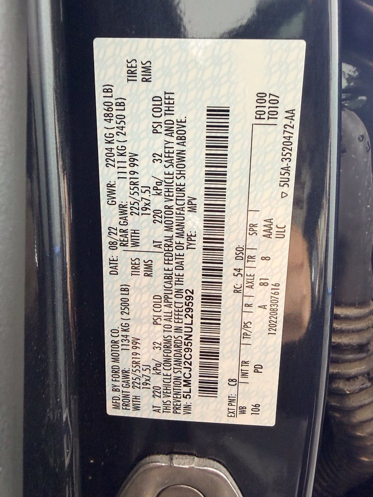 Certified Used 2022 Blue Lincoln Reserve image 39