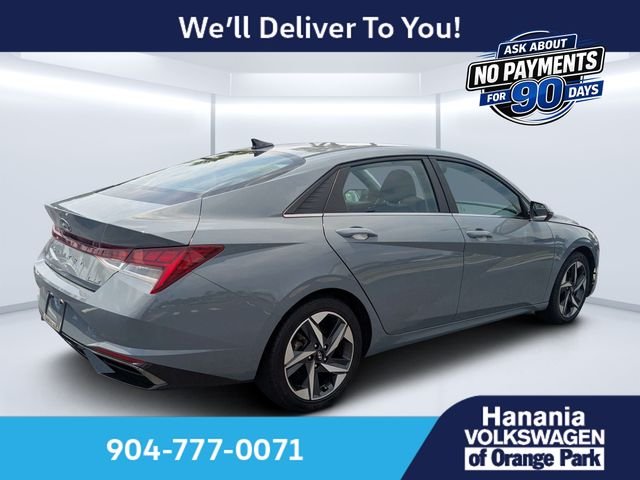 Used 2021 Gray Hyundai Limited image 3