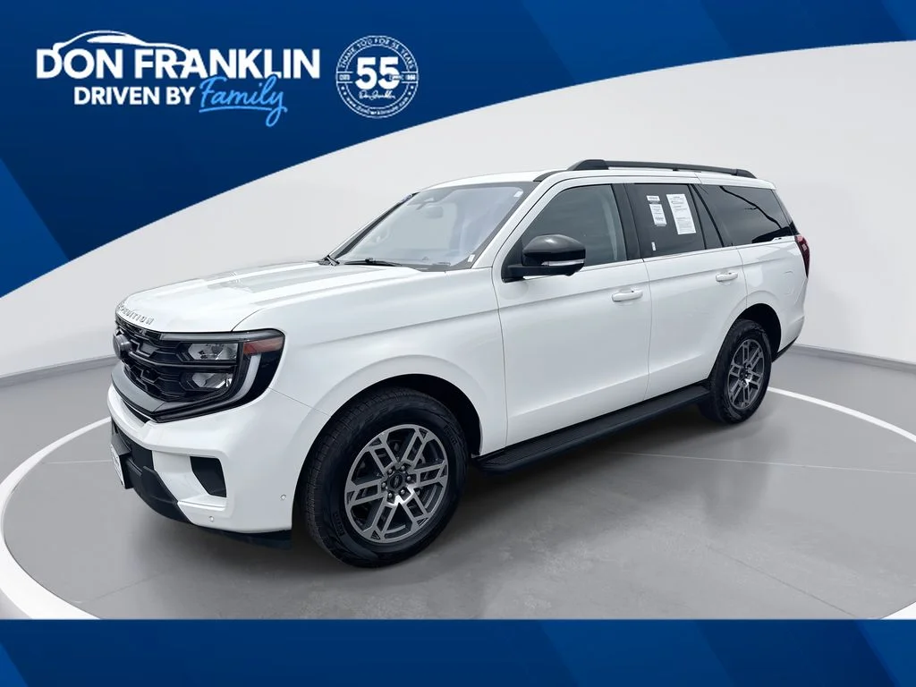 2025 Ford Expedition Active 4x4's photo