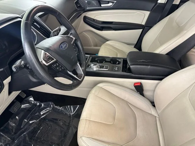 Used 2019 Silver Ford Titanium image 22