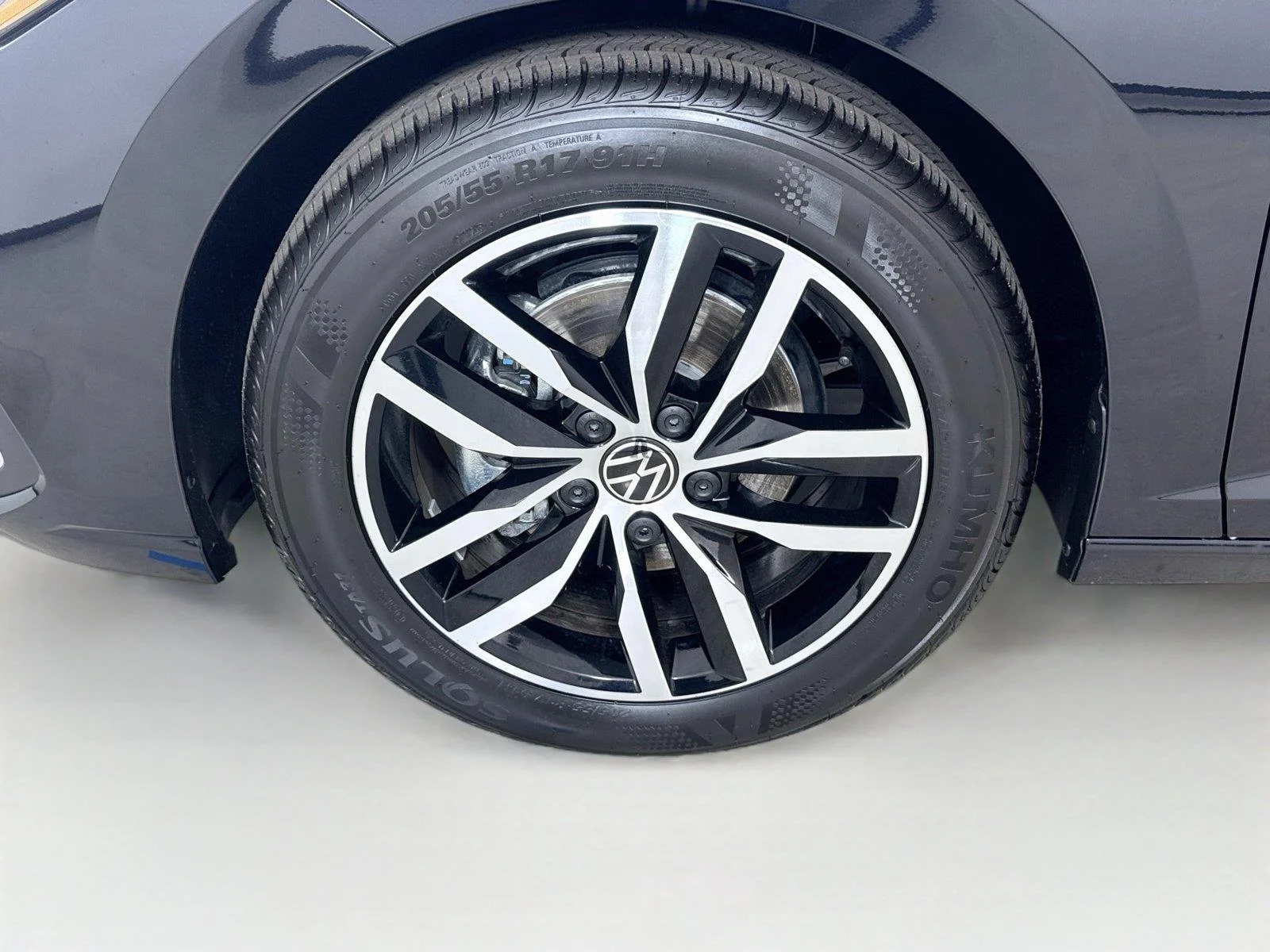 New 2027  Volkswagen SE image 30