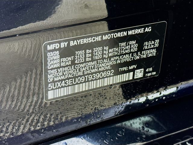 Used 2026 Carbon Black Metallic BMW xDrive50e image 33