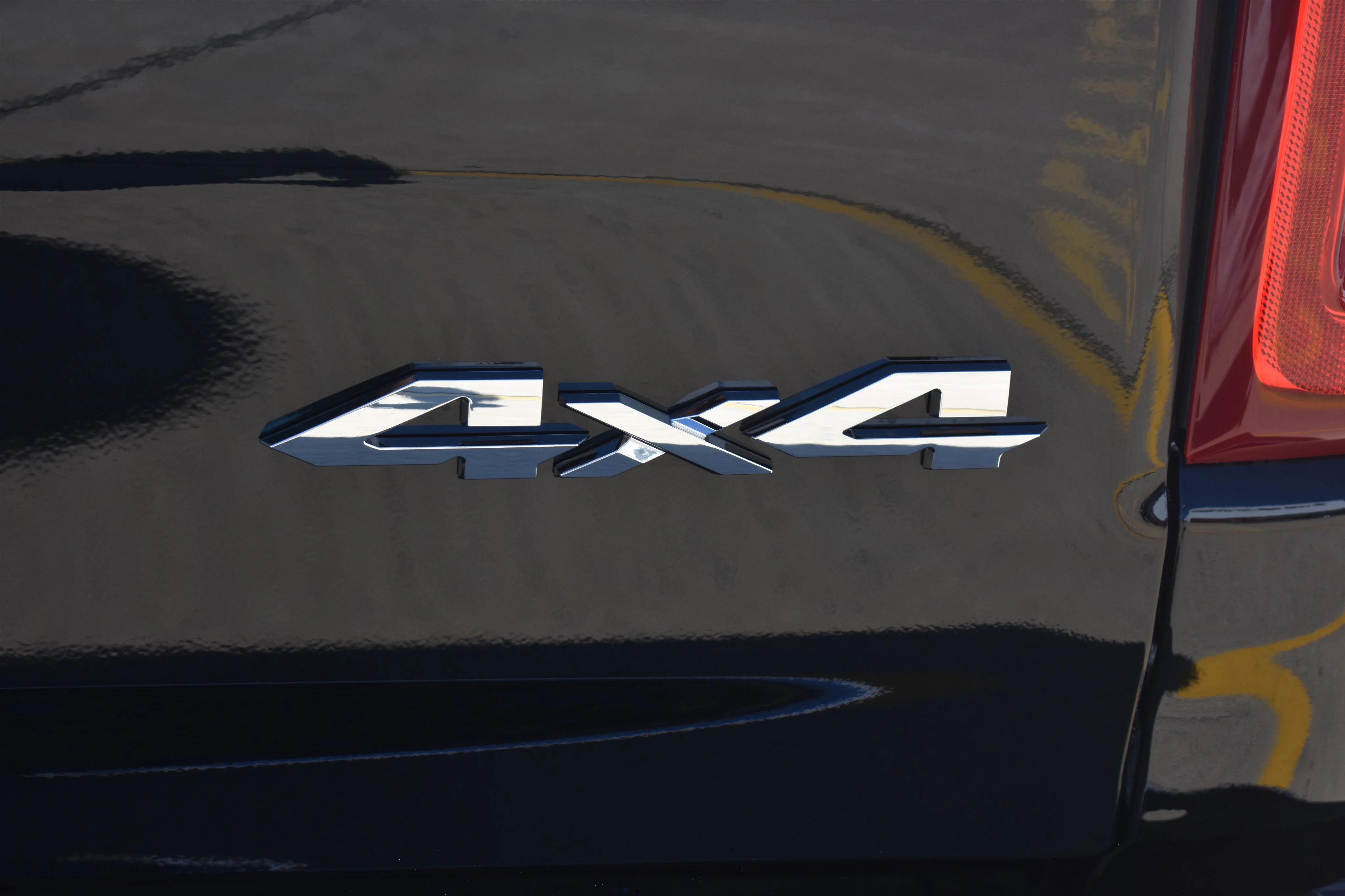 New 2026 Diamond Black Crystal Pearlcoat Ram Tradesman image 7