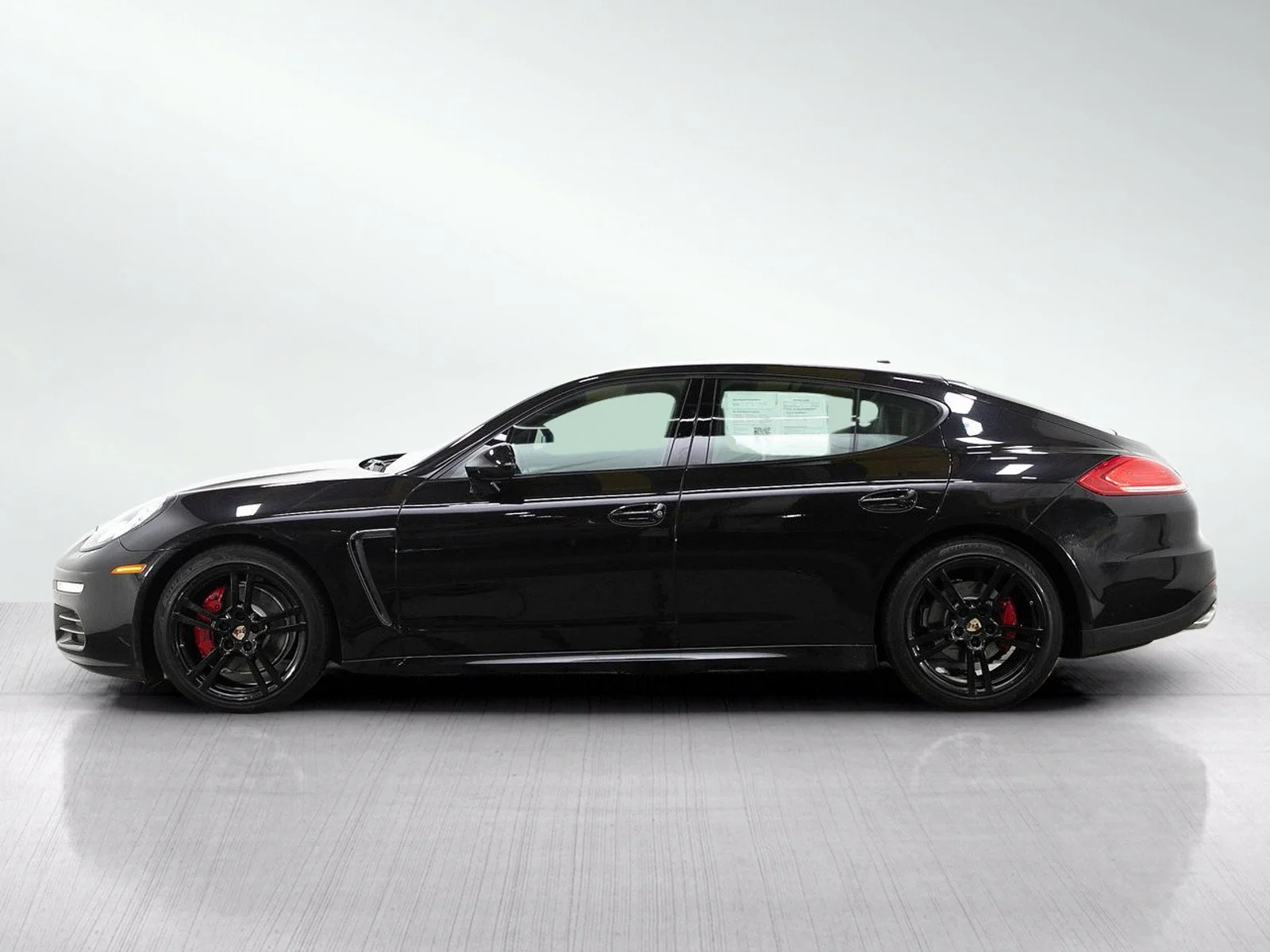 Used 2014 Porsche Panamera Base with VIN WP0AA2A78EL007664 for sale in Wayzata, Minnesota