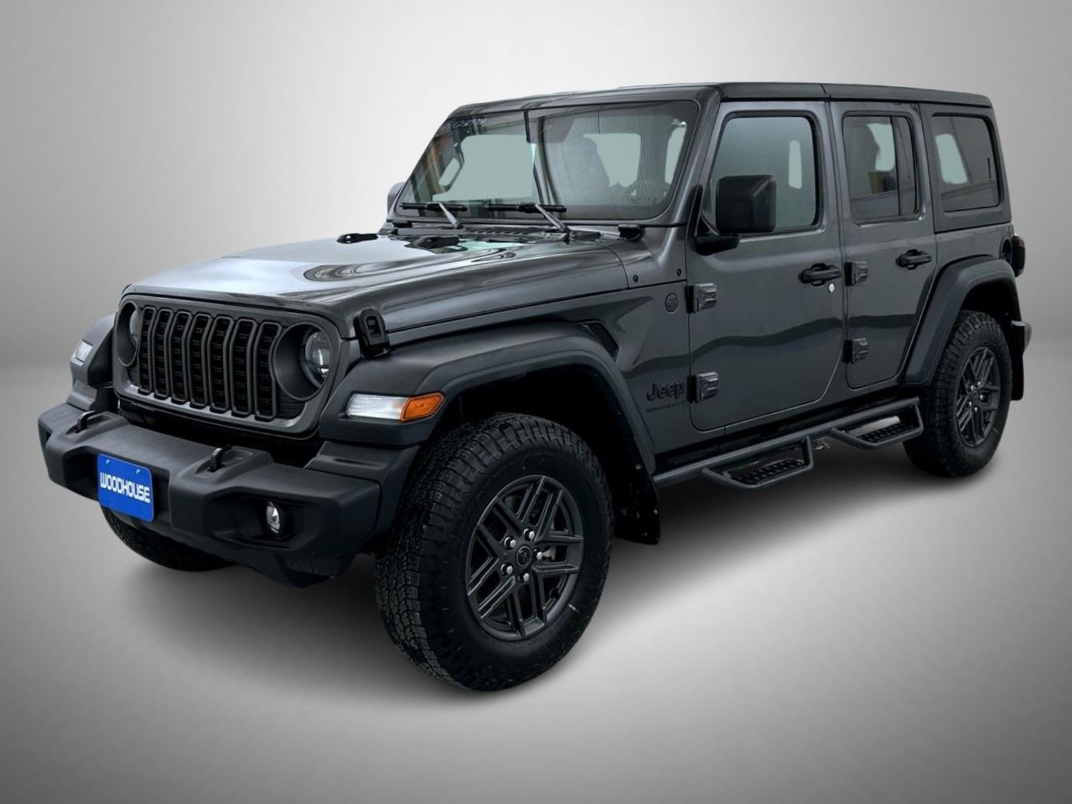 Used 2025 Gray Jeep Sport S image 1