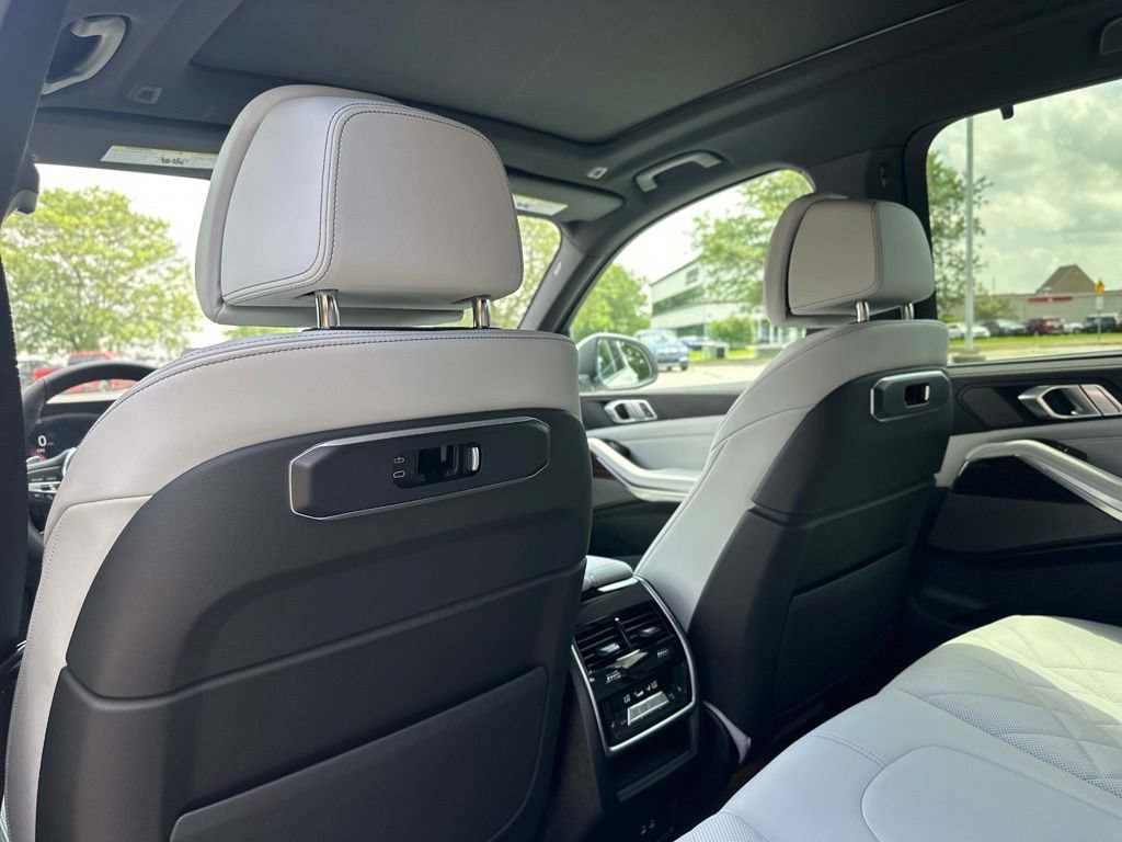 2026 BMW X5 40i - Photo 22