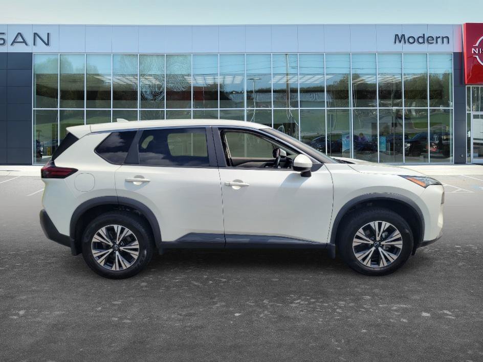 Used 2023 Pearl White Tricoat Nissan SV image 4