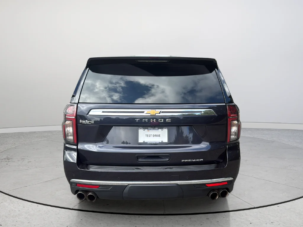 Used 2024 Gray Chevrolet Premier image 7