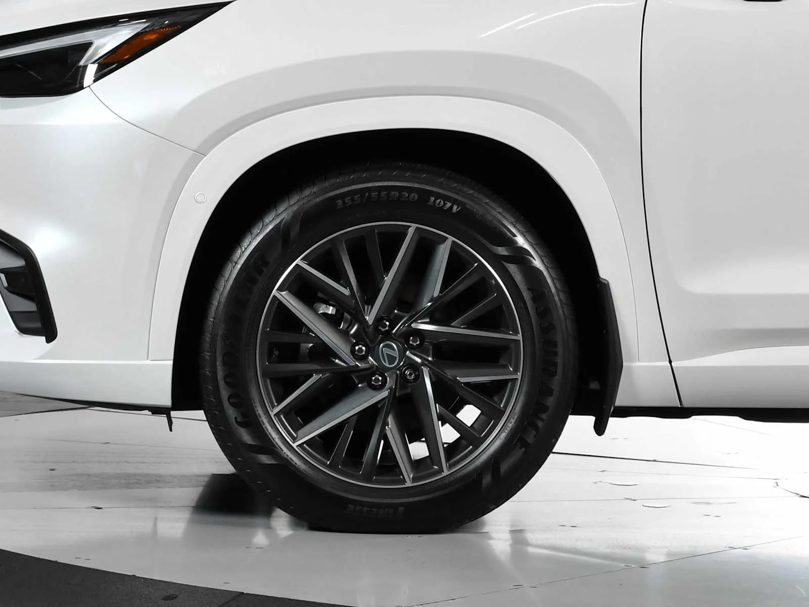 Used 2026 Wind Chill Pearl Lexus Premium image 12