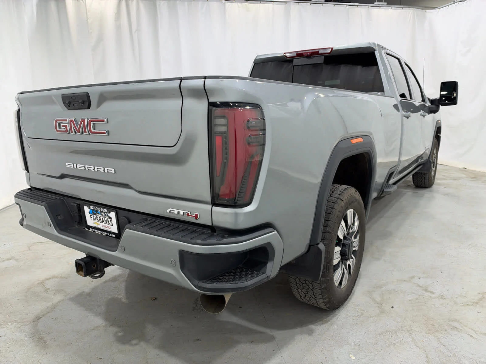 Certified Used 2025 Sterling Metallic GMC AT4 image 5