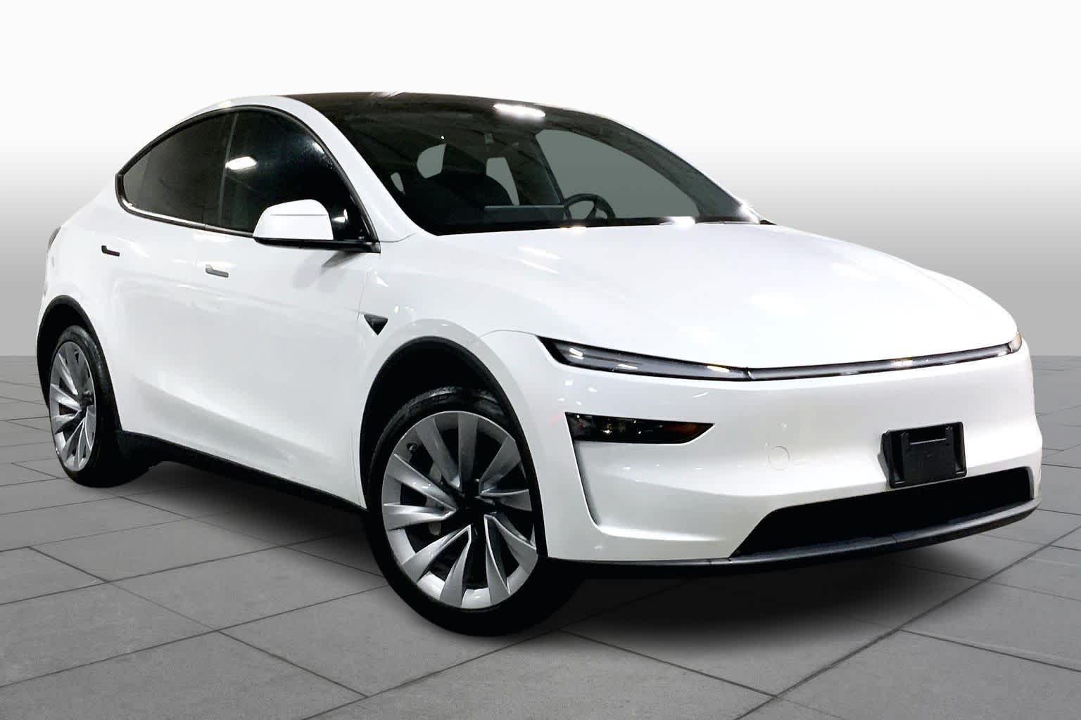 Used 2026 Tesla Model Y Premium with VIN 7SAYGDEE3TA458647 for sale in Danvers, MA