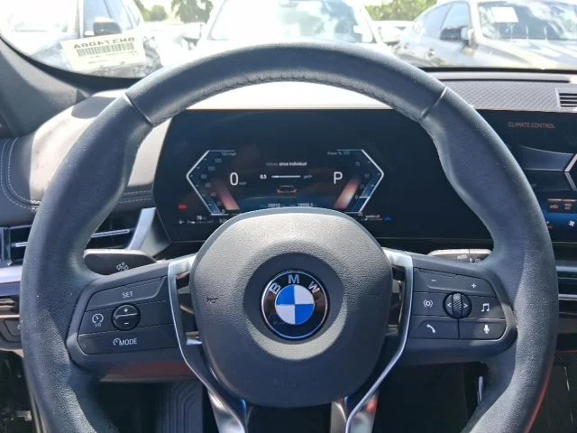 Used 2025  BMW xDrive28i image 8