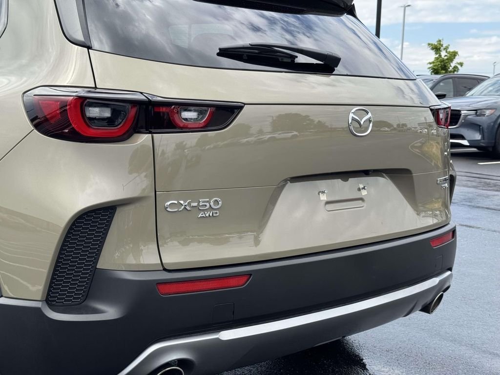 Used 2025 Beige Mazda 2.5 Turbo Meridian Edition image 11