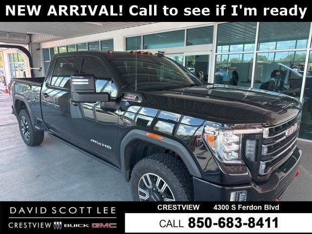 2023 GMC Sierra 4WD Crew Cab Standard Box AT4's photo