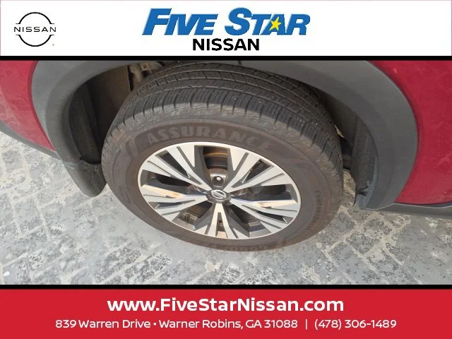 Used 2021 Red Nissan SV image 6