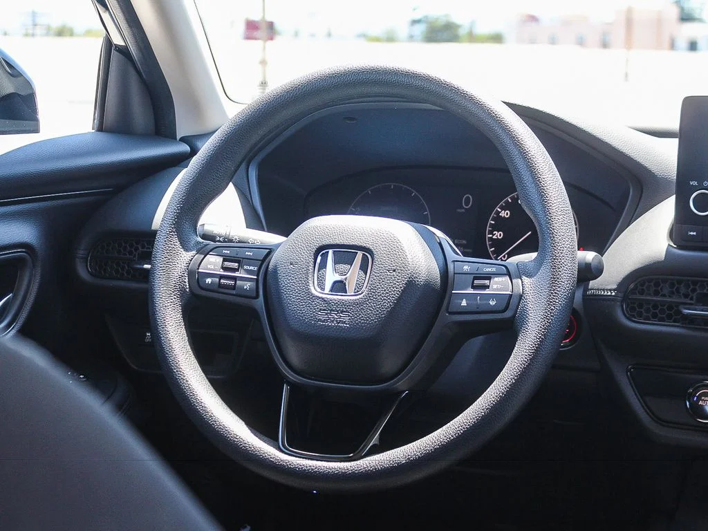 Certified Used 2025 Crystal Black Pearl Honda LX image 16