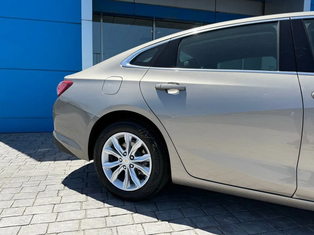 Used 2022 Mineral Gray Metallic Chevrolet LT image 6