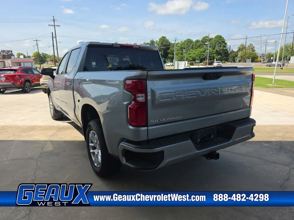 Used 2026 Gray Chevrolet RST image 7