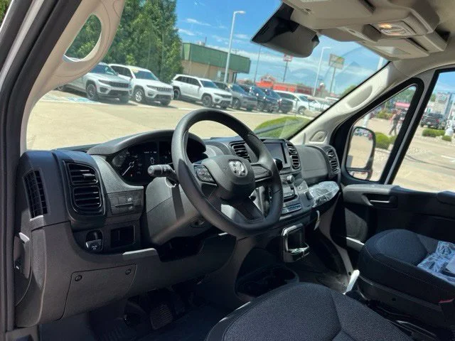 Used 2025 White Ram High Roof image 11