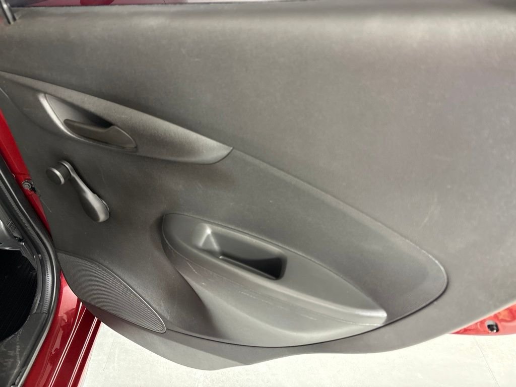 Used 2022 Red Chevrolet LS image 21