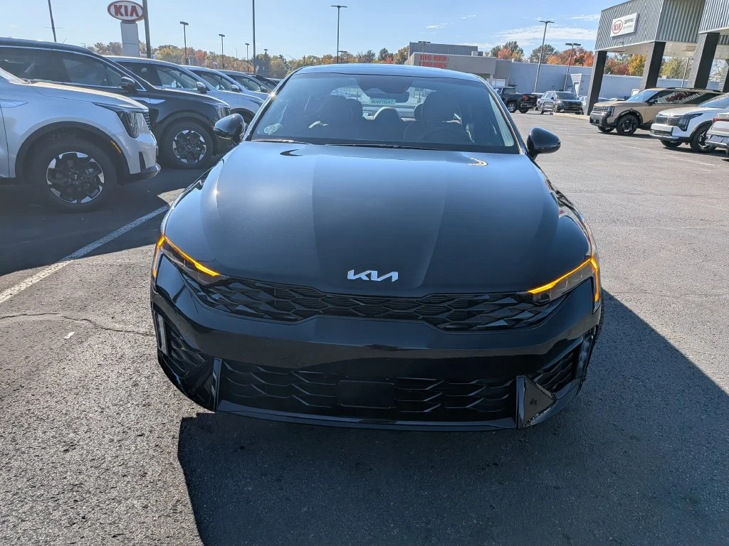 New 2027 Aurora Black Pearl Kia GT-Line image 29