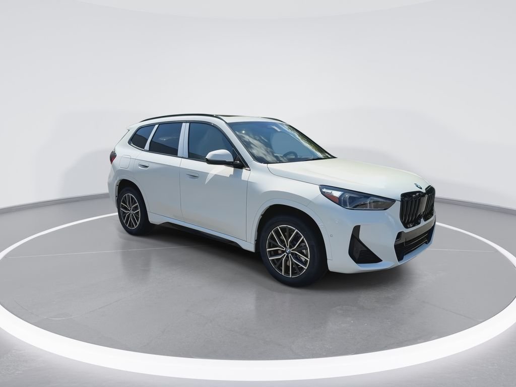 New 2027 Alpine White BMW xDrive28i image 2