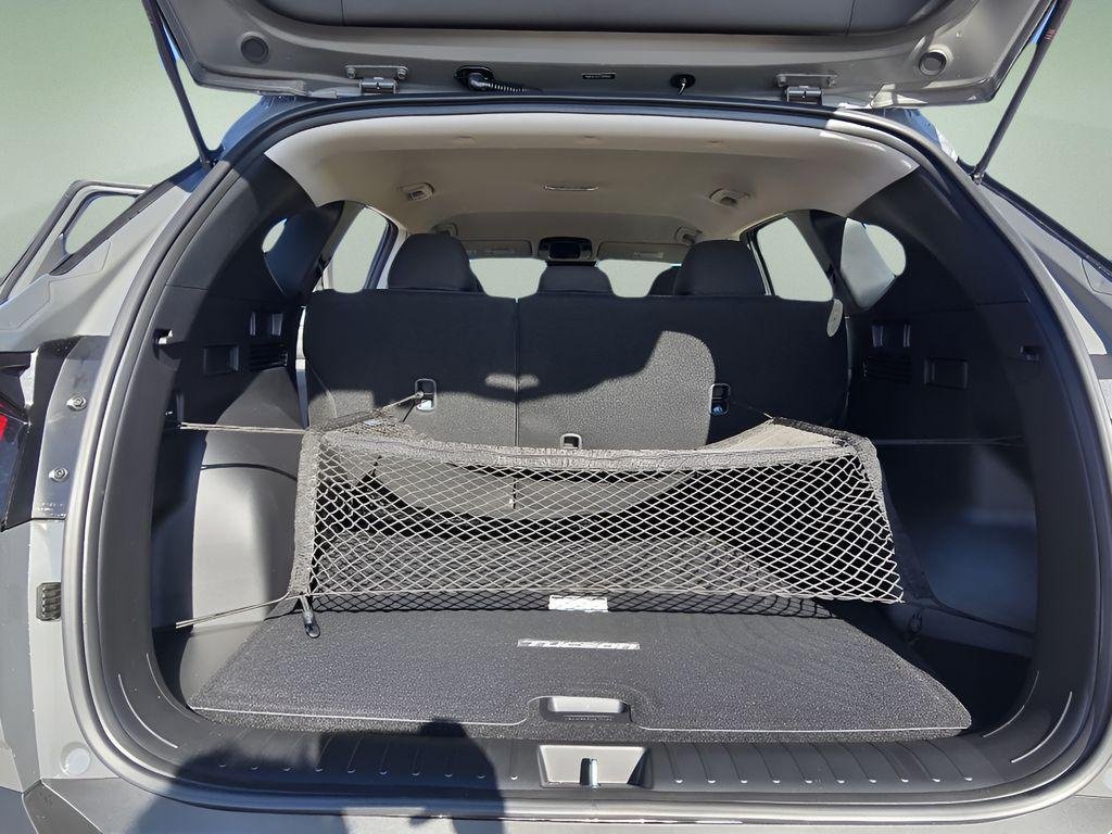New 2026 Serenity White Pearl Hyundai SE AWD image 31