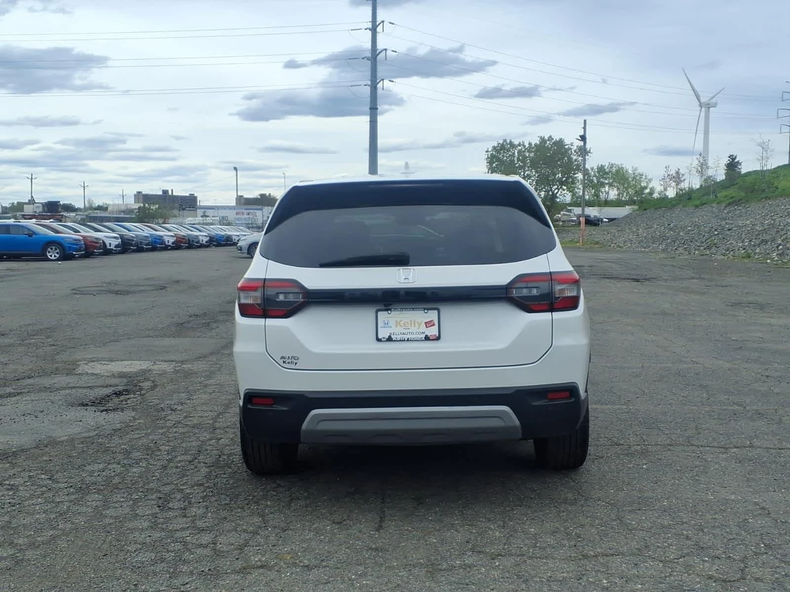 Certified Used 2025 Platinum White Pearl Honda EX-L image 6