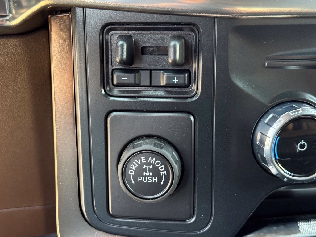New 2026 Star White Metallic Tri-Coat Ford King Ranch® image 14