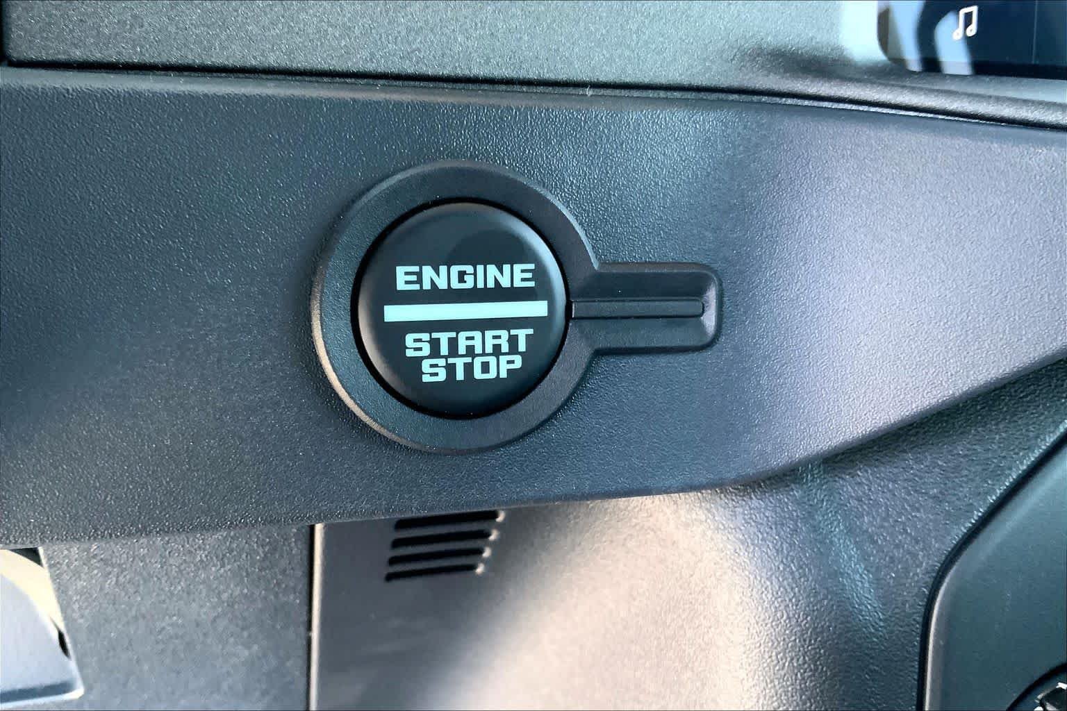 New 2026 Desert Sand Ford Big Bend® image 16