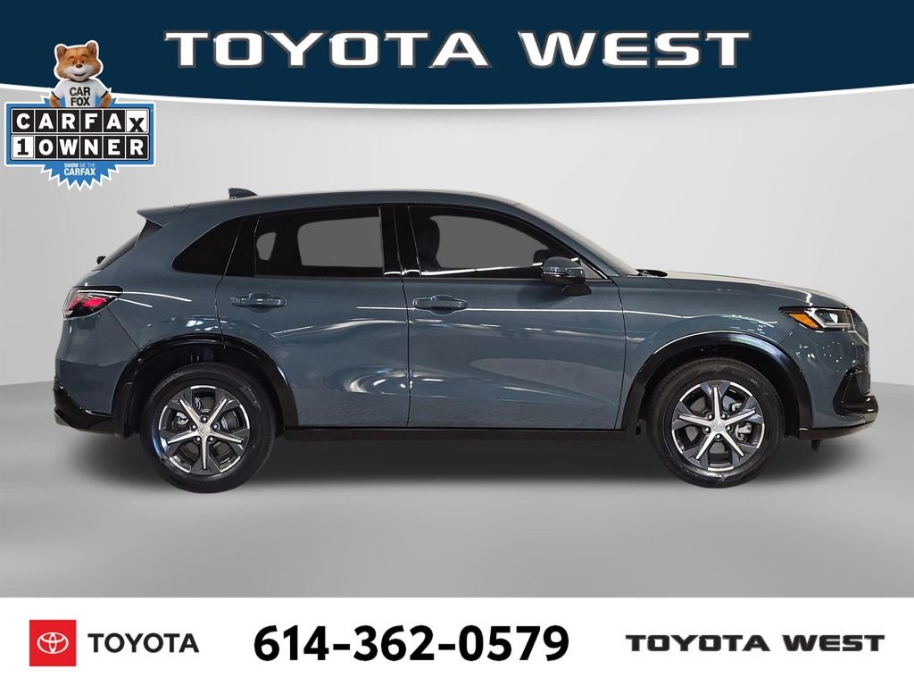Used 2025  Honda EX-L image 4