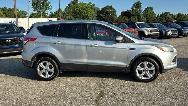 Used 2015 Ingot Silver Ford SE image 25