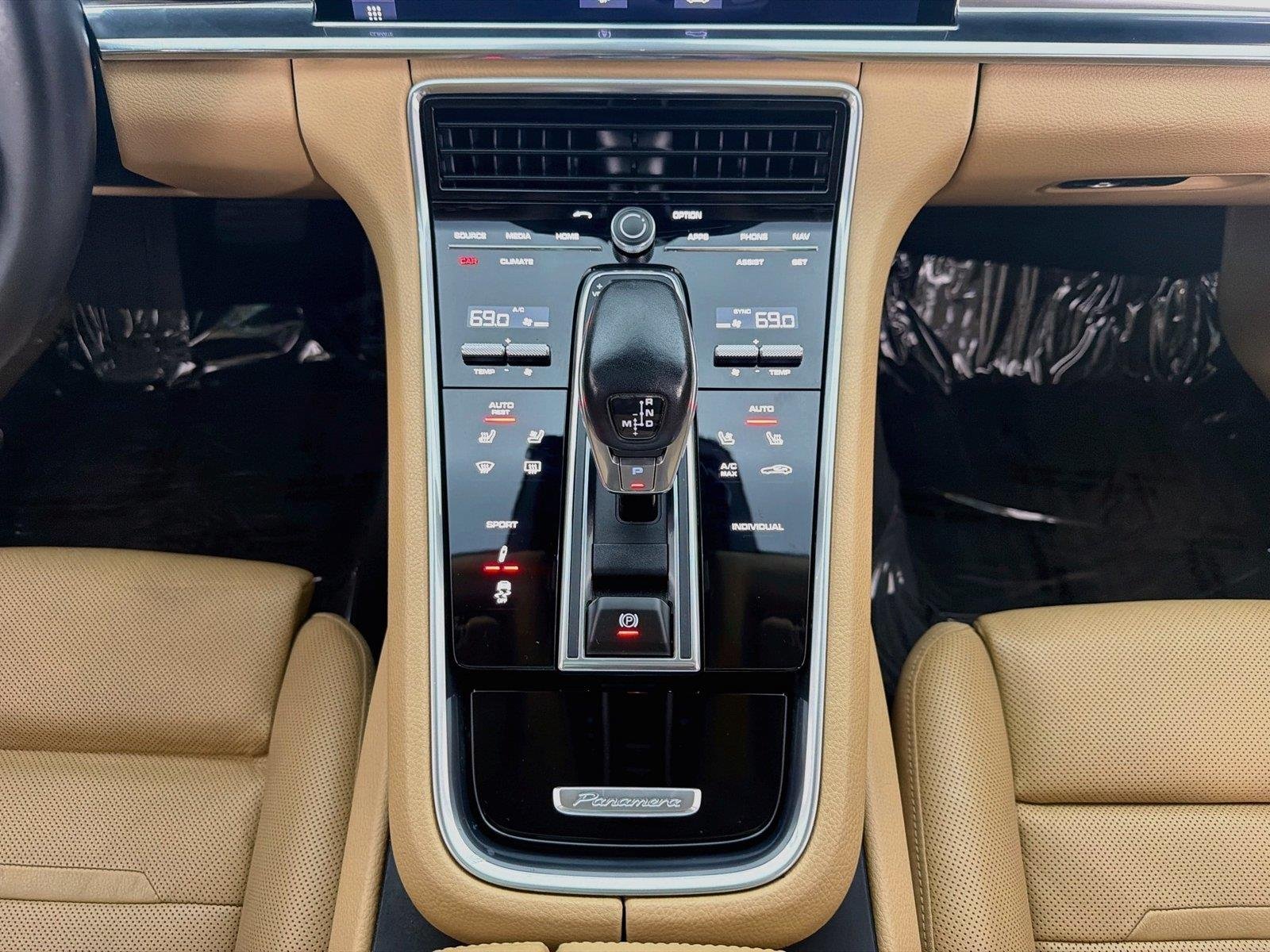 Used 2020 Night Blue Metallic Porsche 4 image 21