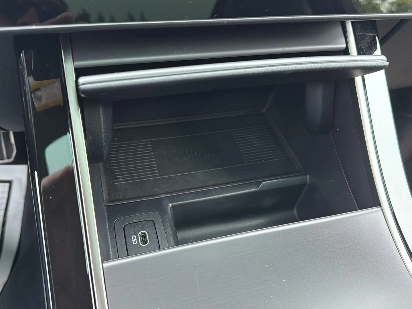 2025 Land Rover Range Rover Velar Dynamic SE - Photo 23