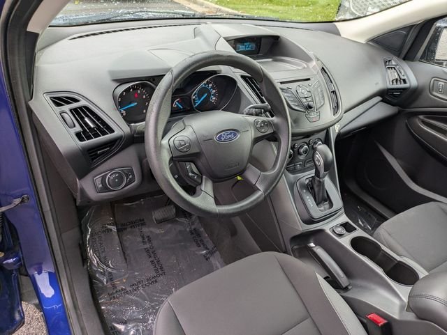 Used 2013 Blue Ford S image 10