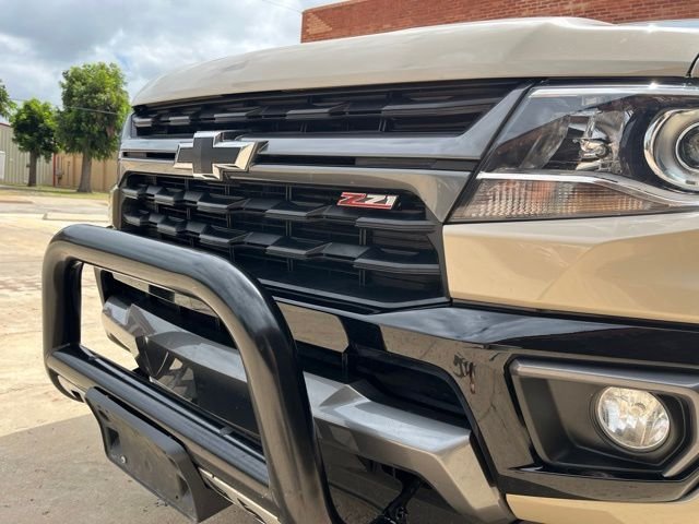Used 2022 Beige Chevrolet Z71 image 12