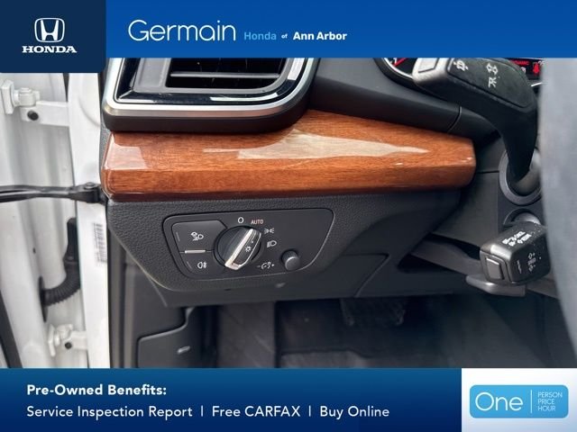 Used 2022 Ibis White Audi 45 S line Premium image 23