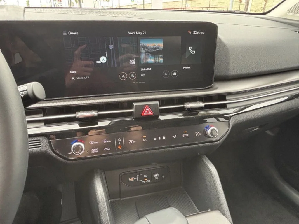 2026 Kia Sportage SX - Photo 8