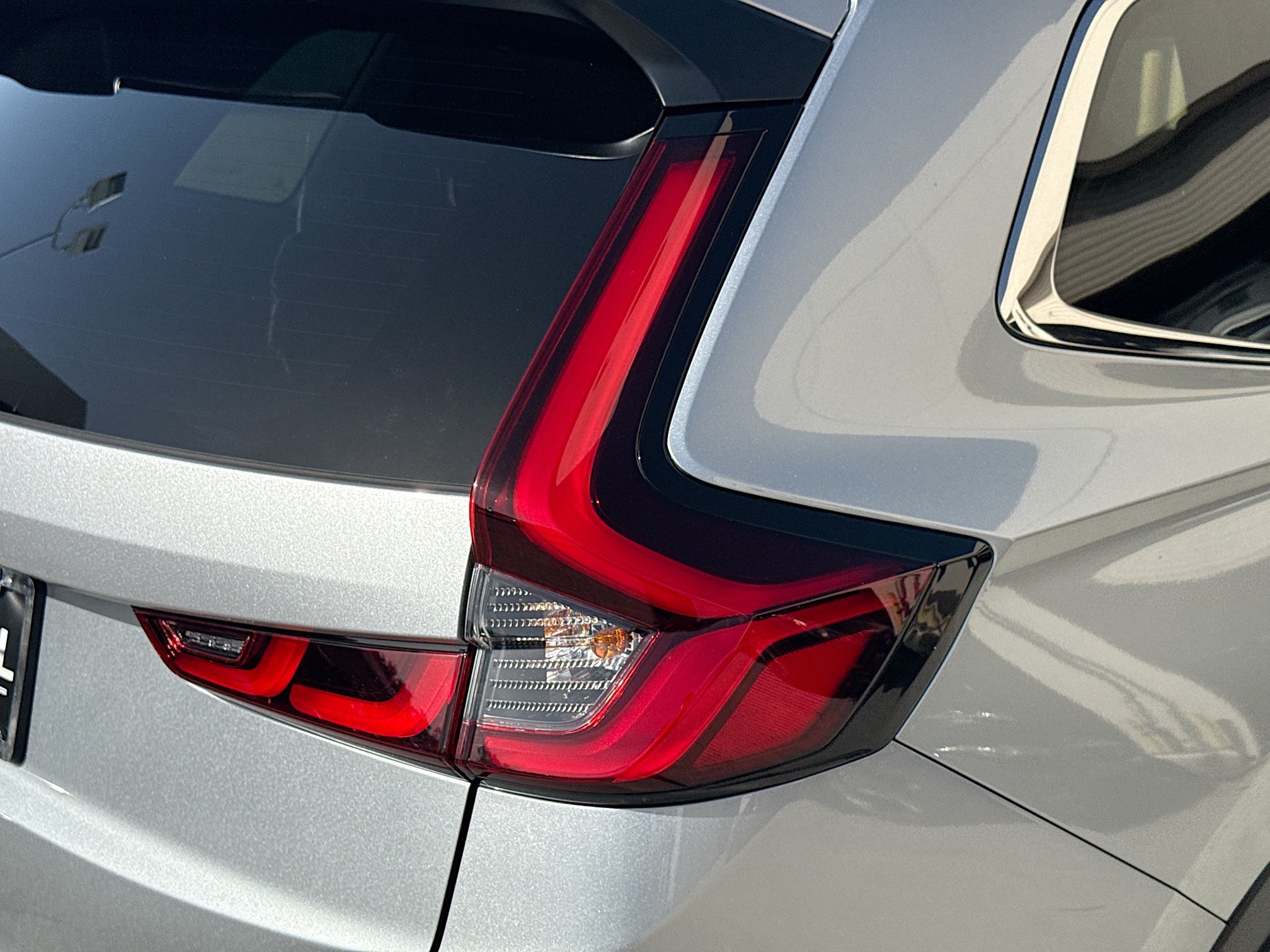 2025 Honda CR-V Sport - Photo 25