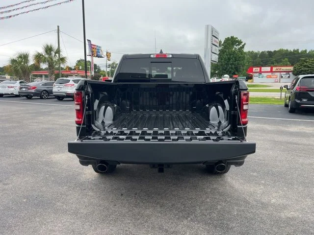 New 2026 Diamond Black Crystal Pearl-Coat Exterior Paint RAM Big Horn/Lone Star image 22