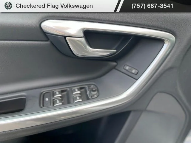 Used 2017 Bright Silver Metallic Volvo T5 image 13