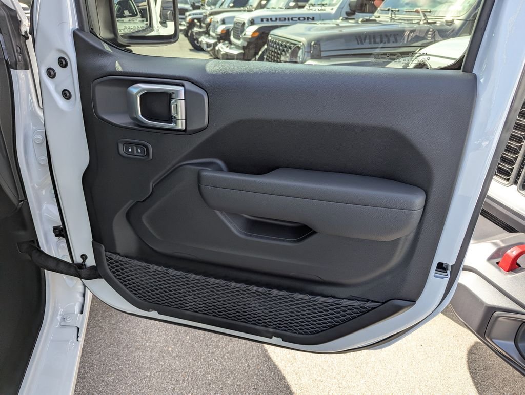 New 2026 Bright White Clearcoat Jeep Sport image 21