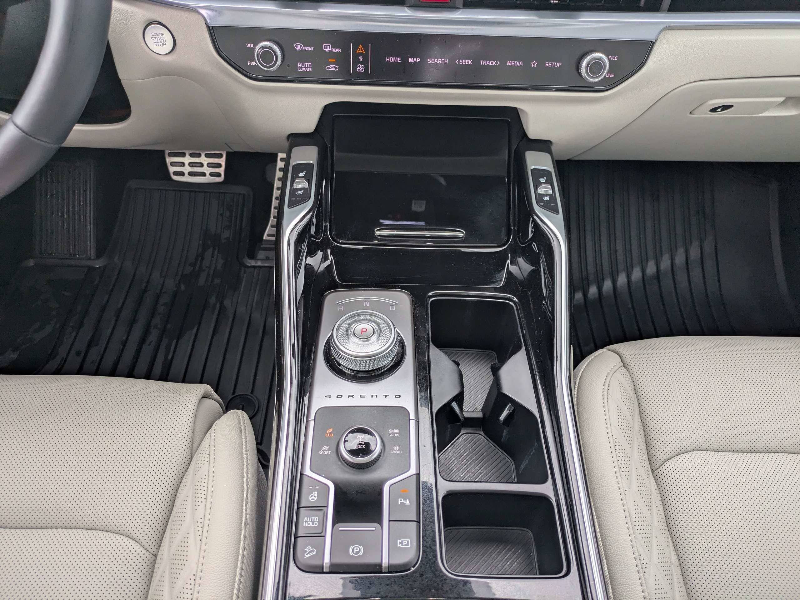 Certified Used 2025 Silky Silver Kia SX Prestige image 18
