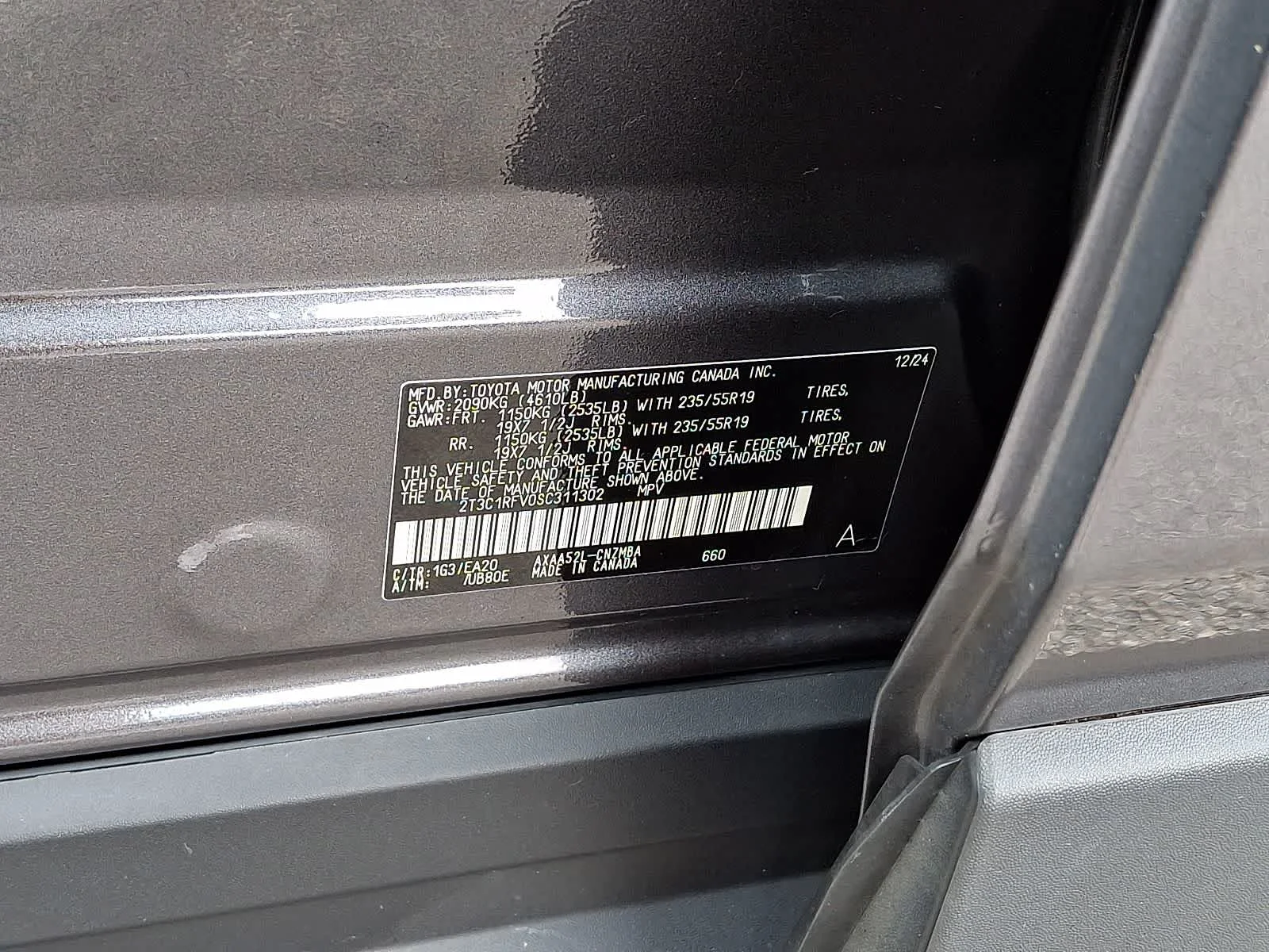 Used 2025 Magnetic Gray Metallic Toyota XLE Premium image 28