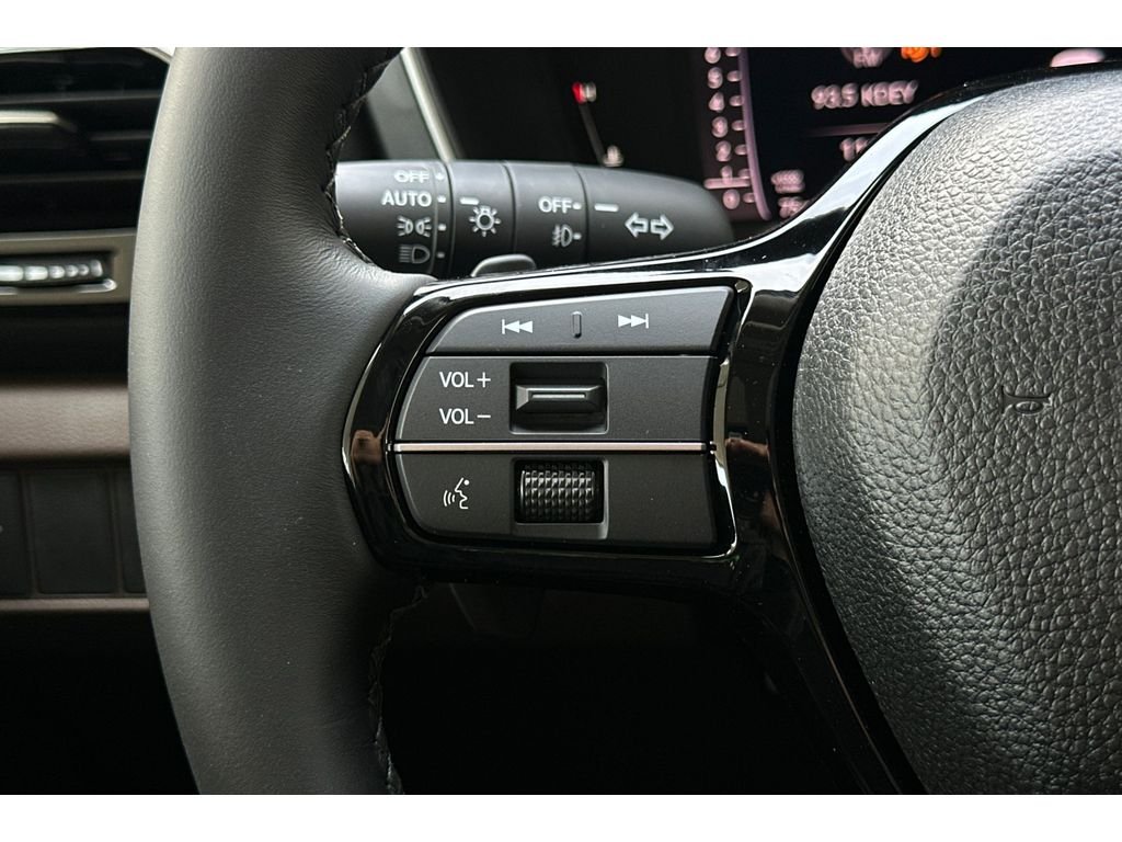 New 2026 Platinum White Pearl Honda Touring S image 31